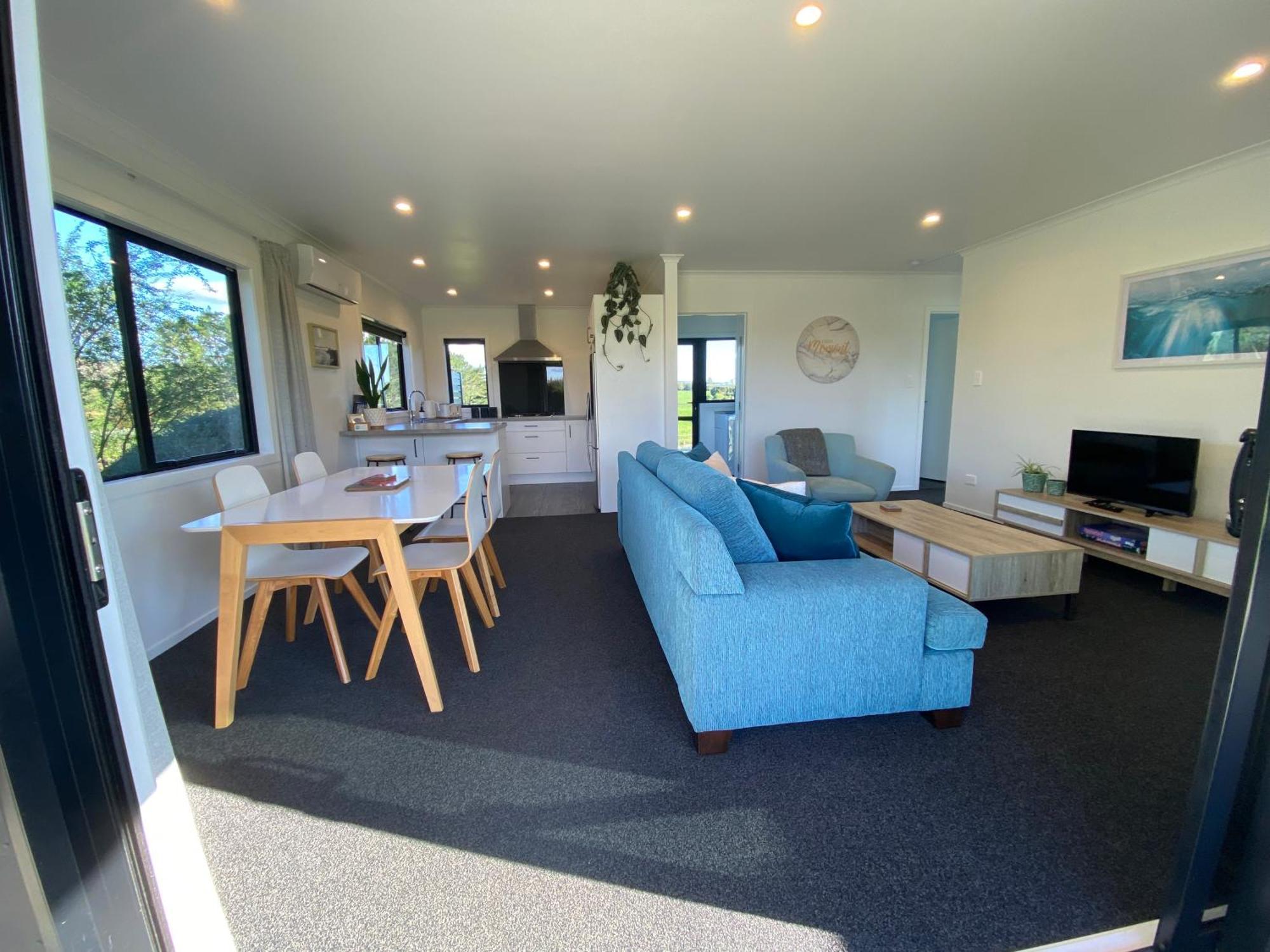Soul Sanctuary, With Outdoor Bath Villa Raglan Exterior photo